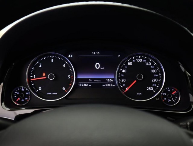Volkswagen Touareg  3.0 TDI Business