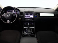 Volkswagen Touareg  3.0 TDI Business