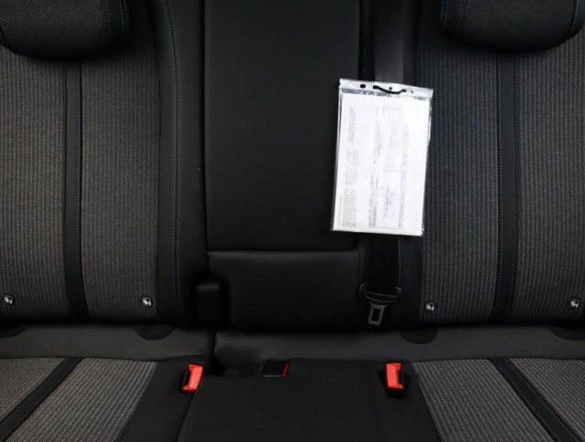 Peugeot 3008  1.2 PureTech Allure