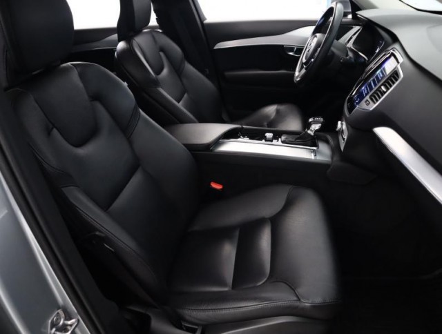 Volvo XC90  D5 AWD 