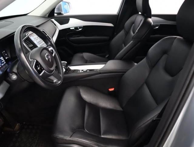 Volvo XC90  D5 AWD 