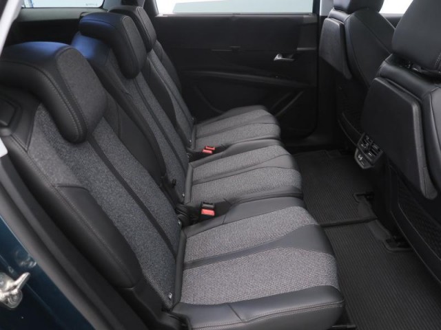 Peugeot 5008  PureTech 130 Allure