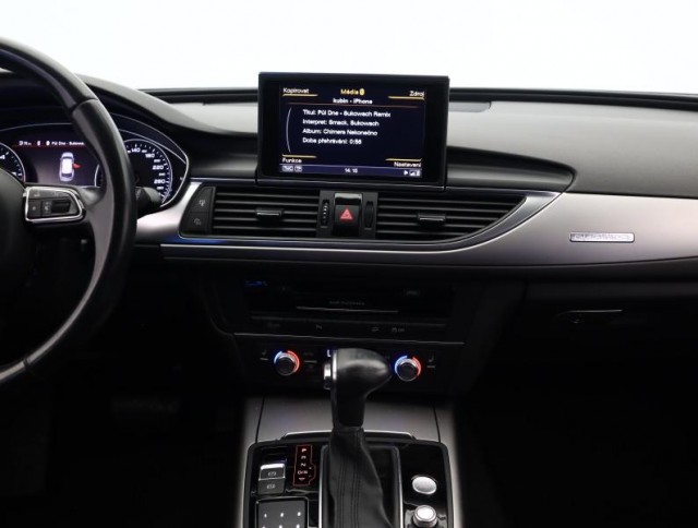 Audi A6 Allroad  3.0 TDI 
