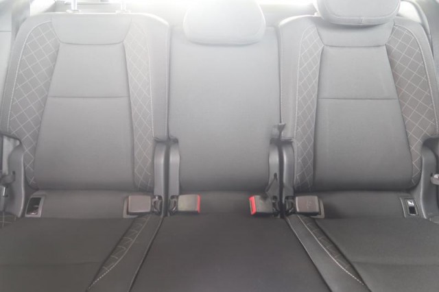 Škoda Karoq  1.5 TSI Ambition Plus