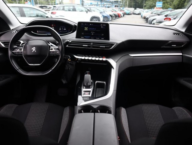 Peugeot 3008  1.2 PureTech Active