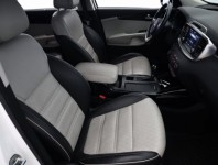 Kia Sorento  2.2 CRDi 