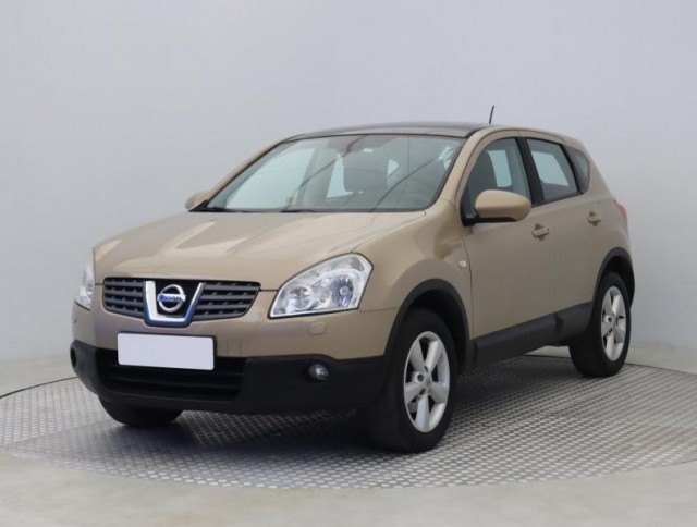 Nissan Qashqai  2.0 