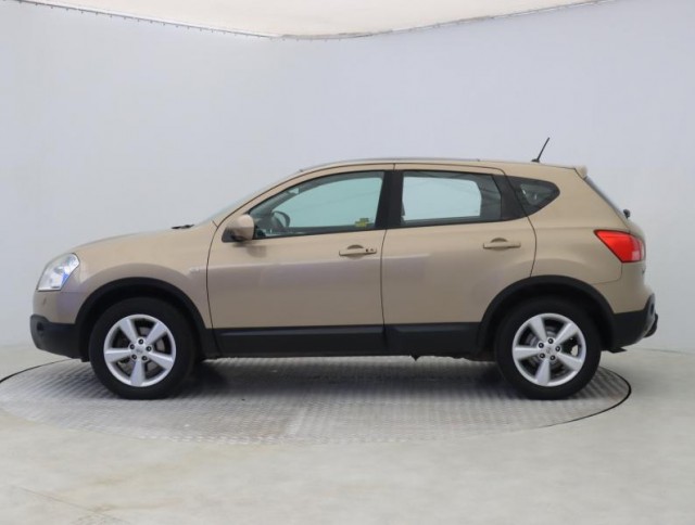 Nissan Qashqai  2.0 