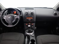 Nissan Qashqai  2.0 