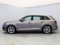 Audi Q7  3.0 TDI 