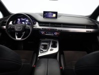Audi Q7  3.0 TDI 