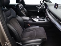 Audi Q7  3.0 TDI 