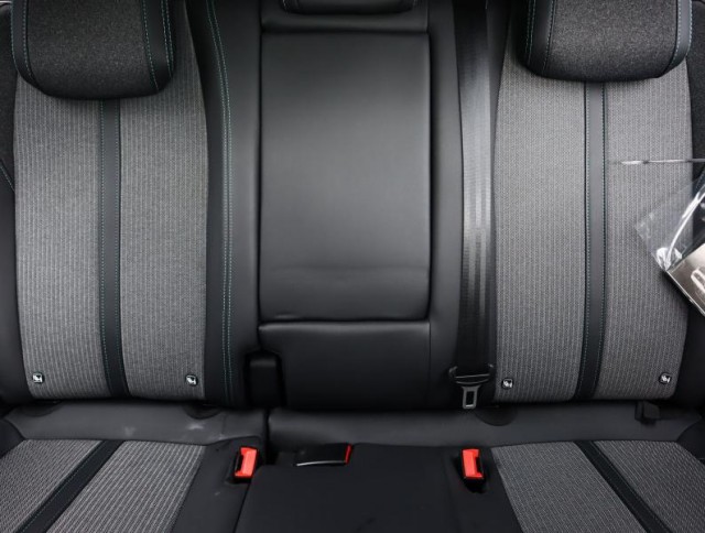 Peugeot 3008  1.2 PureTech 
