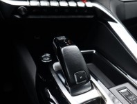 Peugeot 3008  1.2 PureTech 