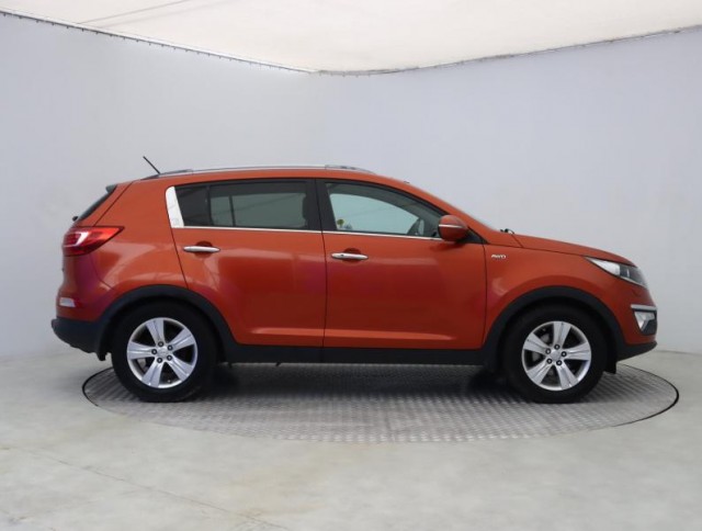 Kia Sportage  2.0 CRDi 