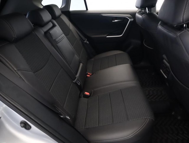 Toyota RAV 4  2.5 Hybrid Comfort