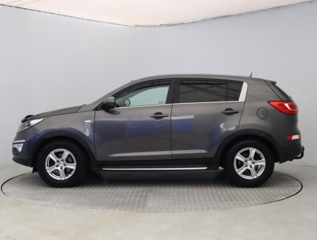 Kia Sportage  2.0 CRDi 