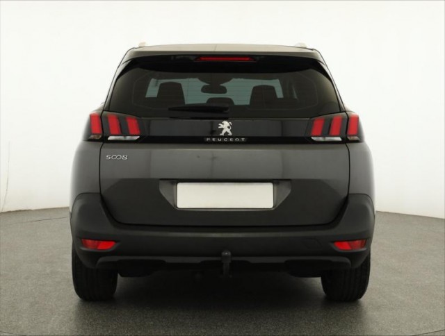 Peugeot 5008  PureTech 130 