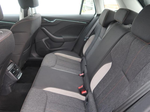 Škoda Kamiq  1.6 TDI Style