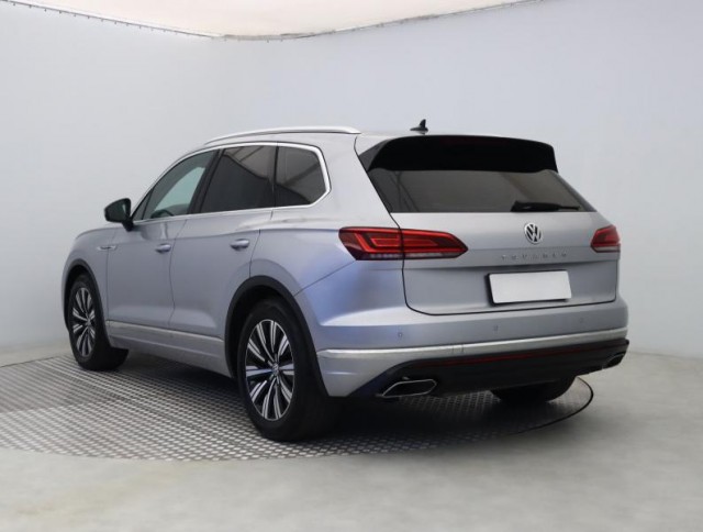 Volkswagen Touareg  3.0 TDI Elegance