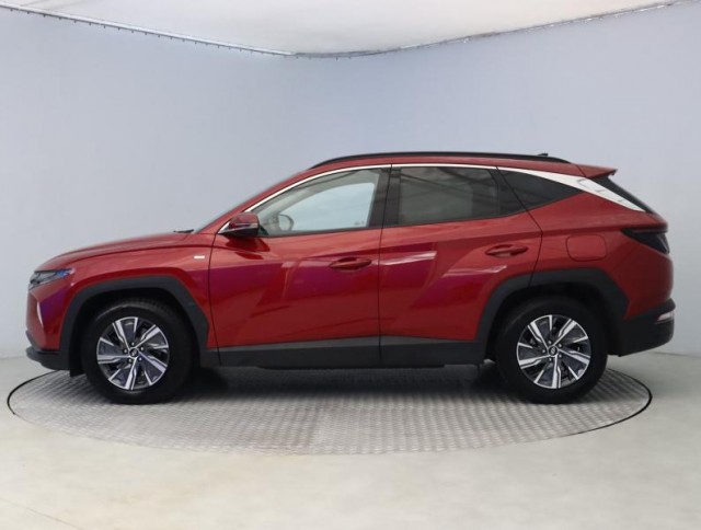 Hyundai Tucson  1.6 T-GDI 48V MHEV 