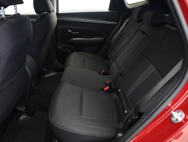 Hyundai Tucson  1.6 T-GDI 48V MHEV 