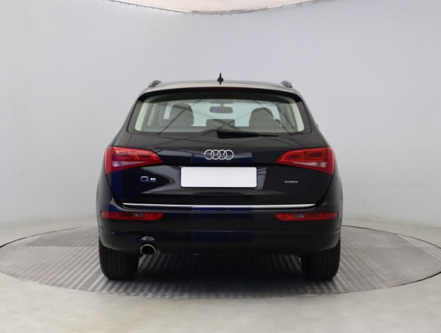 Audi Q5  2.0 TDI design