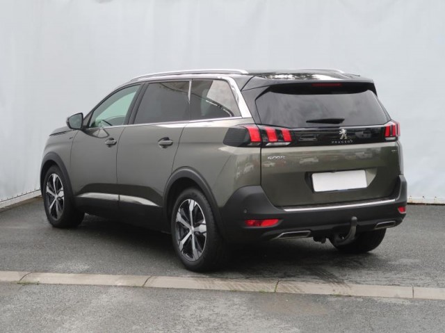 Peugeot 5008  2.0 BlueHDi 