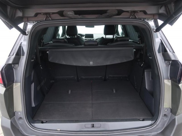 Peugeot 5008  2.0 BlueHDi 