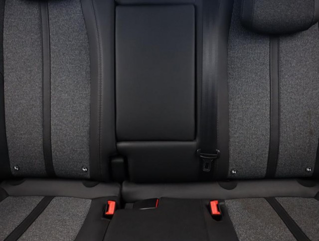 Peugeot 3008  2.0 BlueHDi Allure