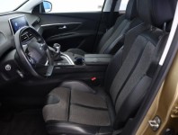 Peugeot 3008  2.0 BlueHDi Allure