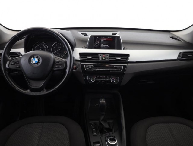 BMW X1  xDrive18d 