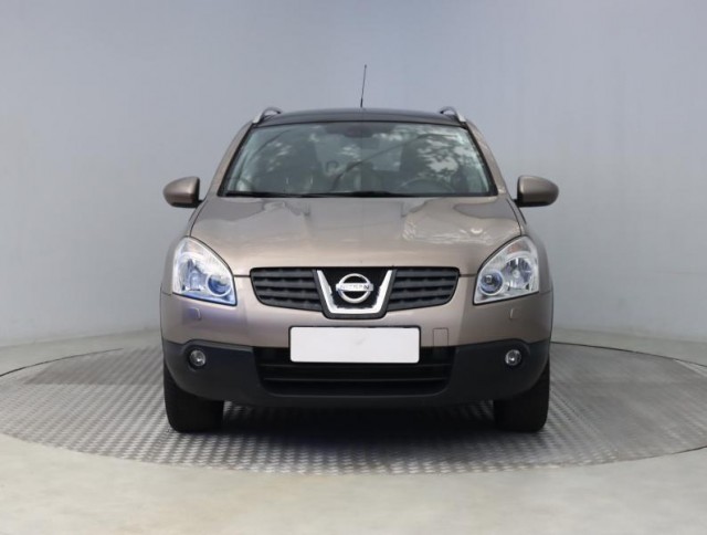 Nissan Qashqai  2.0 dCi 