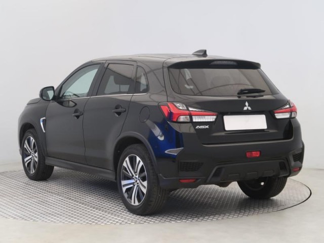 Mitsubishi ASX  2.0 MIVEC 