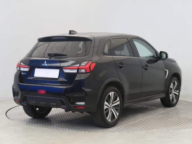 Mitsubishi ASX  2.0 MIVEC 