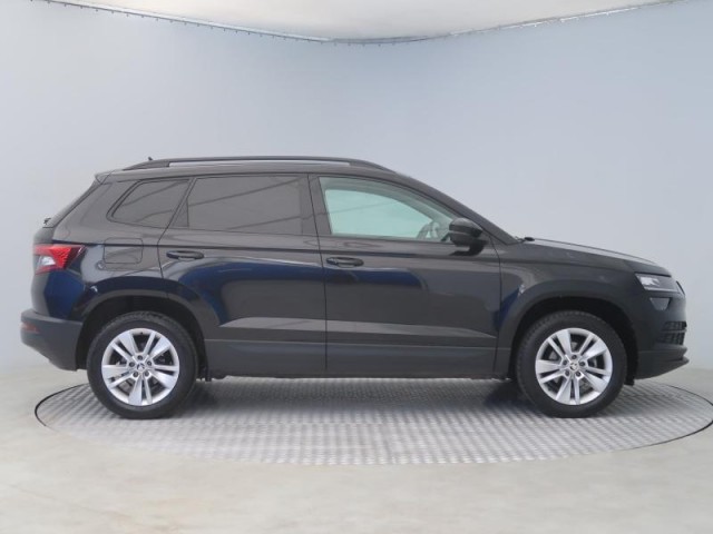 Škoda Karoq  1.0 TSI Ambition