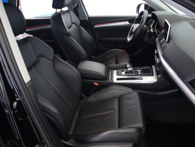 Audi Q5  2.0 TDI 
