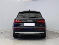 Audi Q5  2.0 TDI 