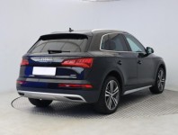 Audi Q5  2.0 TDI 
