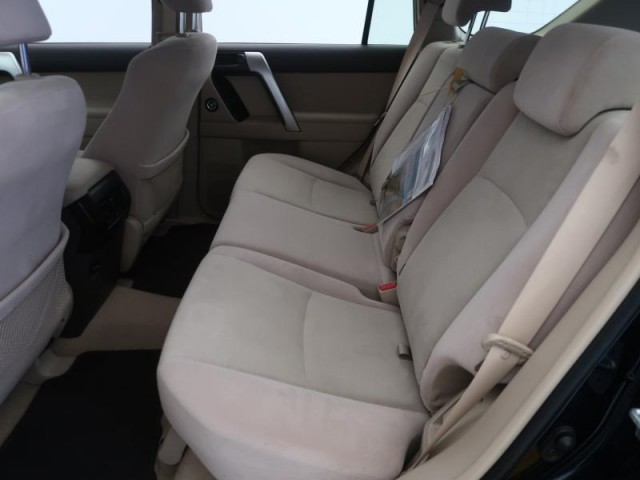 Toyota Land Cruiser  2.8 D-4D 