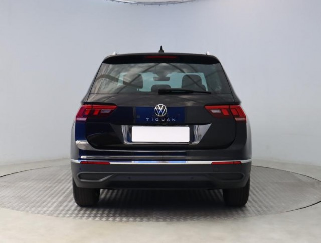 Volkswagen Tiguan  1.5 TSI Life