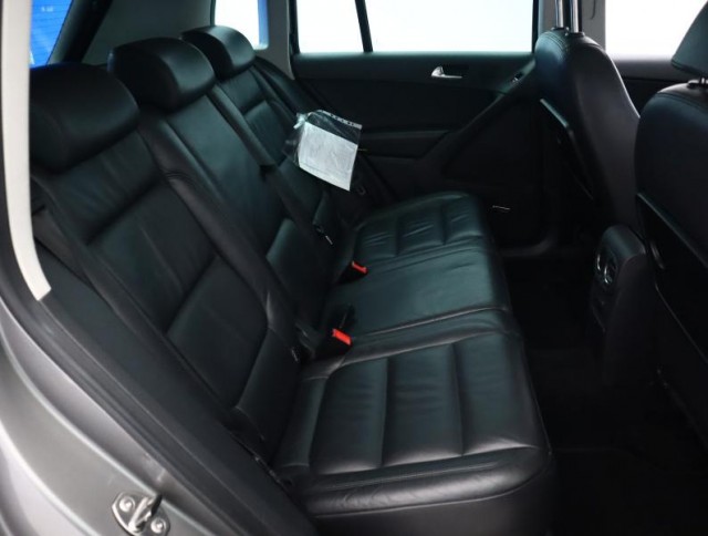 Volkswagen Tiguan  2.0 TDI 