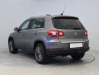 Volkswagen Tiguan  2.0 TDI 