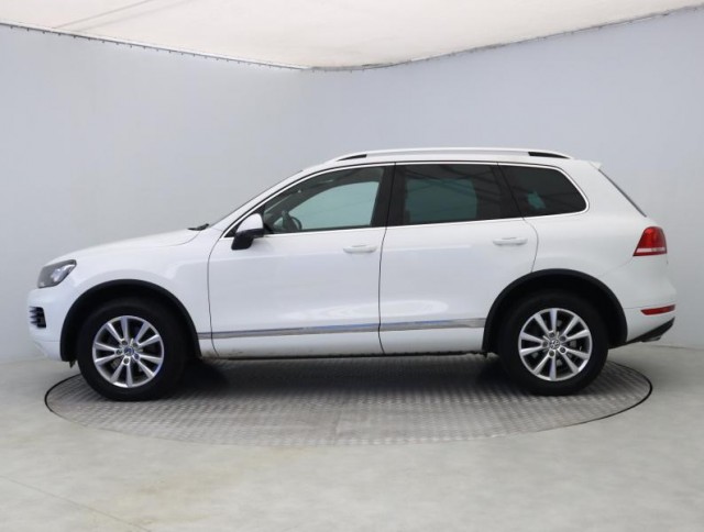 Volkswagen Touareg  3.0 TDI 
