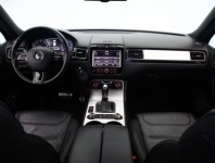 Volkswagen Touareg  3.0 TDI 