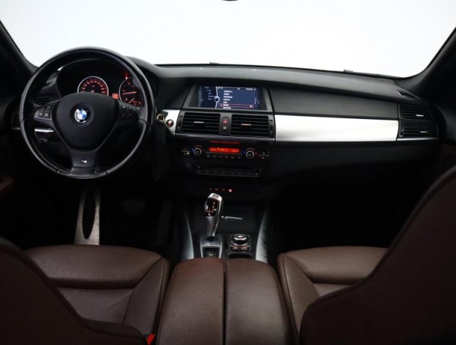 BMW X5  xDrive40d 