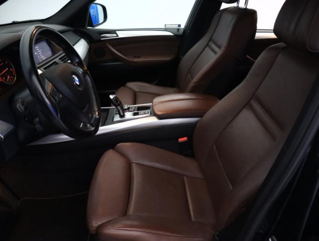 BMW X5  xDrive40d 