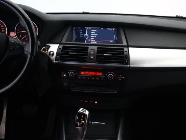 BMW X5  xDrive40d 