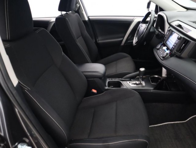 Toyota RAV 4  2.5 Hybrid 