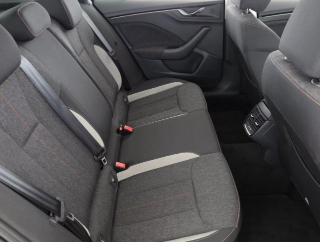 Škoda Kamiq  1.0 TSI Style